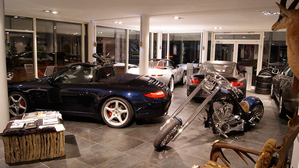 Showroom 2